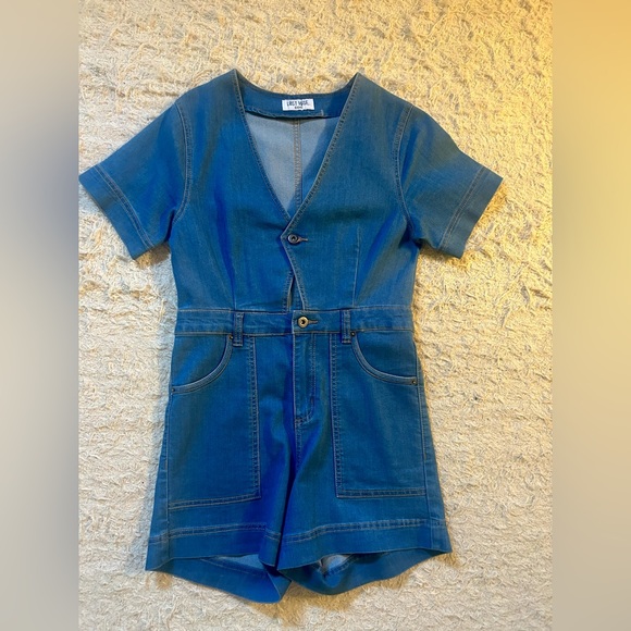 Lost Muse Denim Short Sleeve Romper Size 8 - Picture 1 of 7